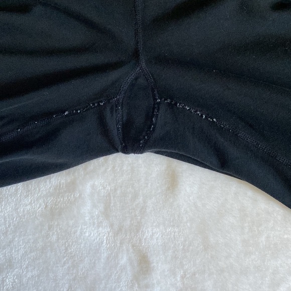 Calvin Klein Performance Stretch Leggings, size L - Picture 4 of 4